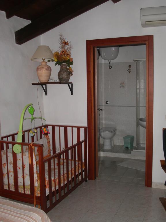 Locanda La Rosa Pauli Arbarei Εξωτερικό φωτογραφία